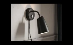 Sway Vägglampa 26cm USB Svart