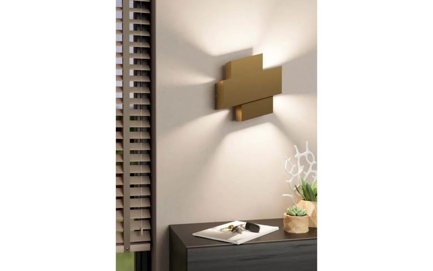 Timparossa Vägglampa Guldfärgad