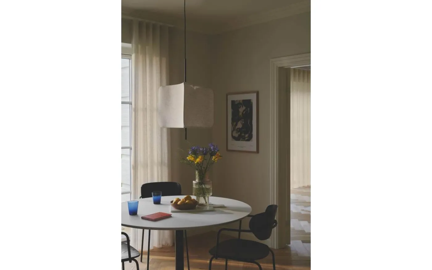 Tinto Taklampa 50cm Svart