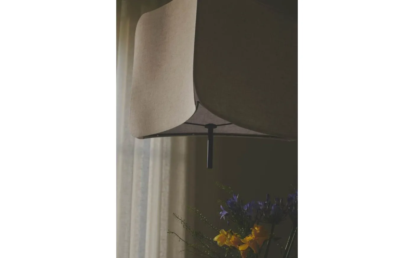 Tinto Taklampa 50cm Svart