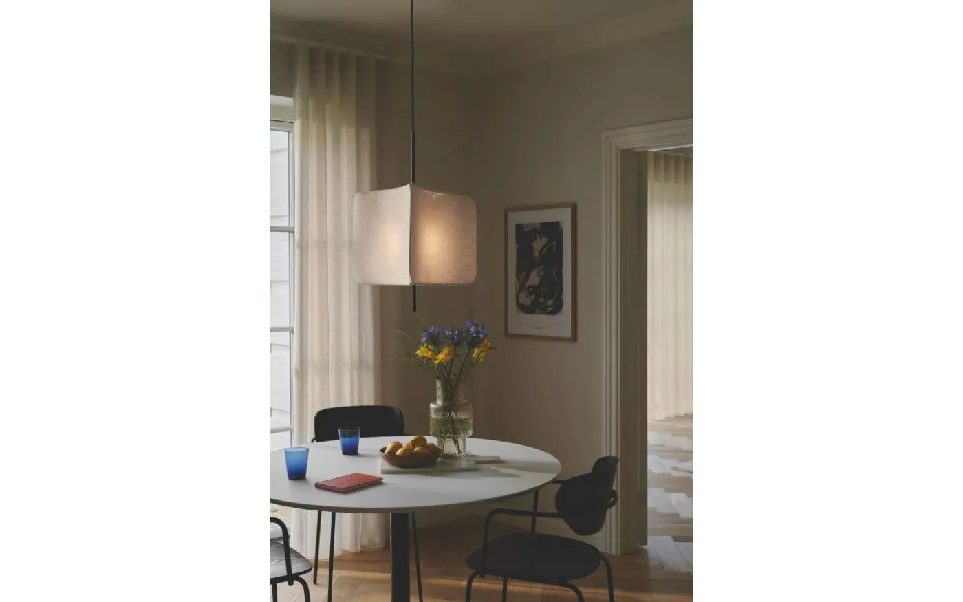 Tinto Taklampa 50cm Svart