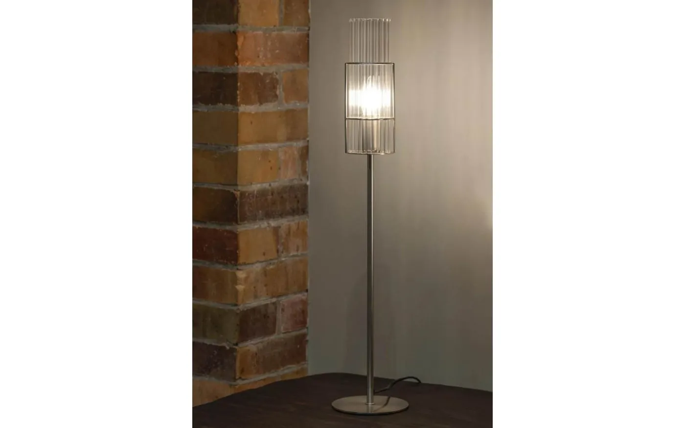 Tubo Bordslampa 65cm Satin Nickel/Klar