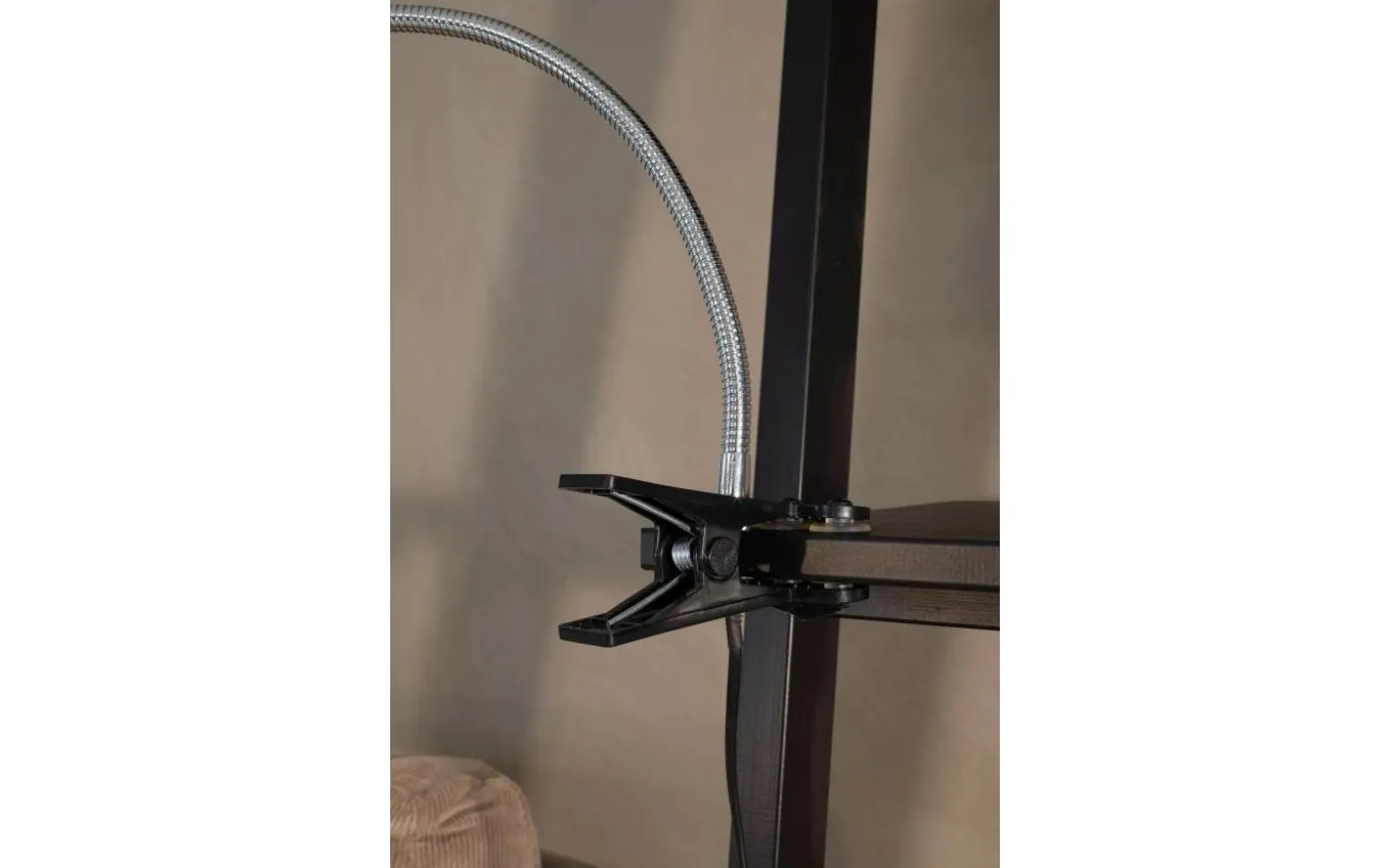 Tulip Skrivbordslampa LED 3W Svart