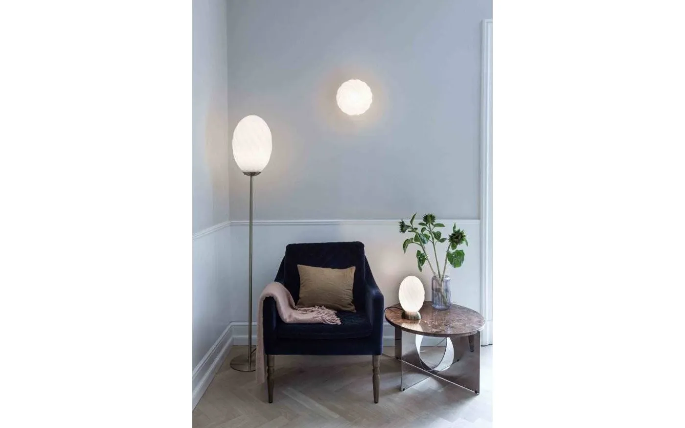 Twist Golvlampa 145cm Mässing/Opal