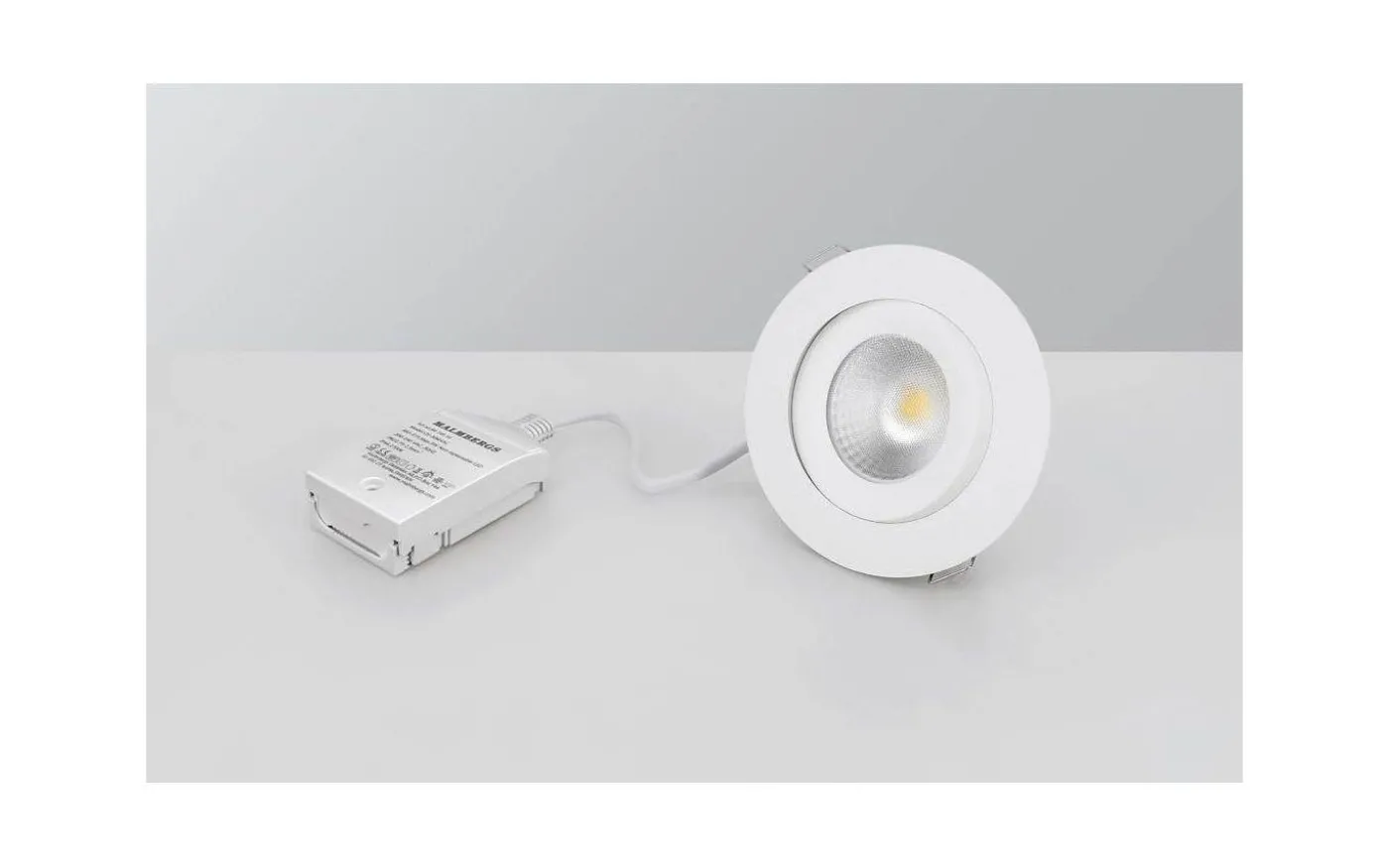 230V LED Spotlight 360 Dim to Warm, 1900-3000K 670lm 10W(65W)