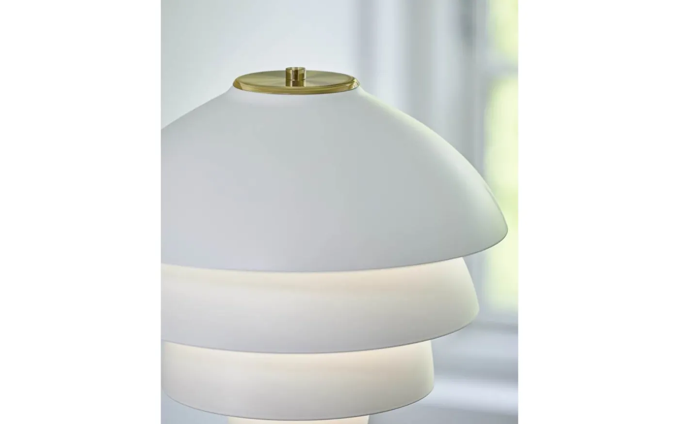 Valencia Golvlampa 151cm Vit/Mässing
