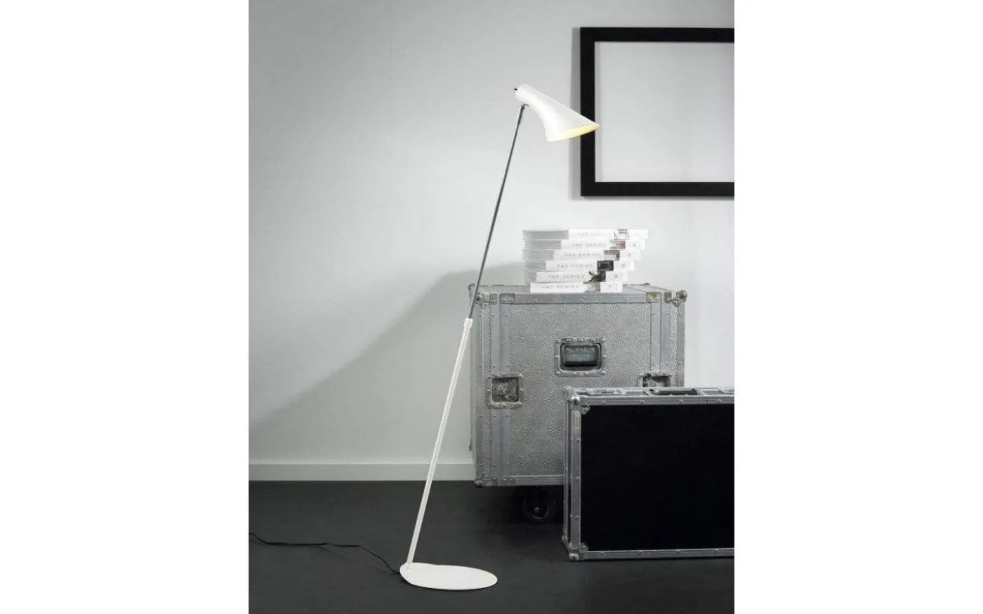 Vanila Golvlampa 129cm Vit