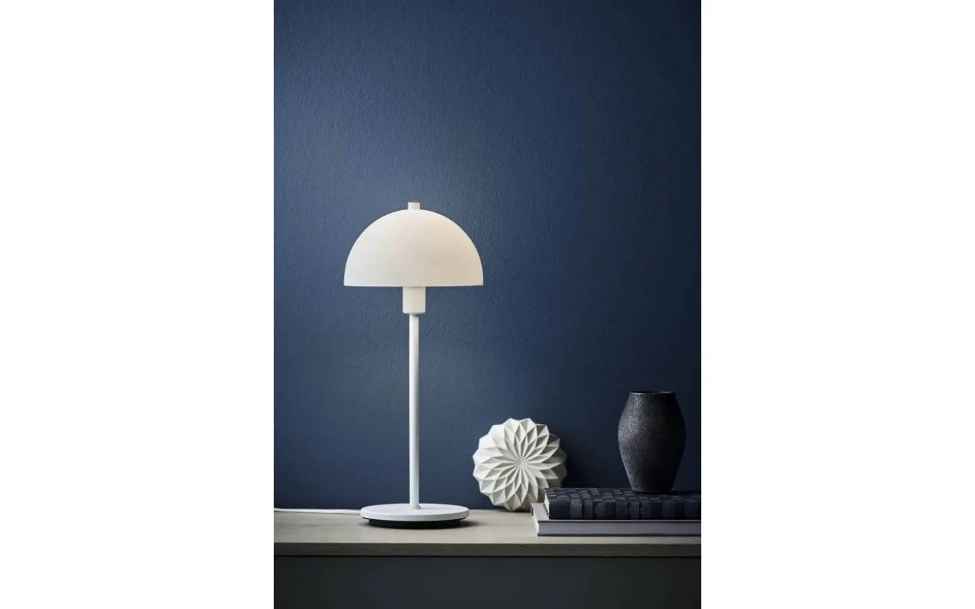 Vienda X Bordslampa 47cm Vit