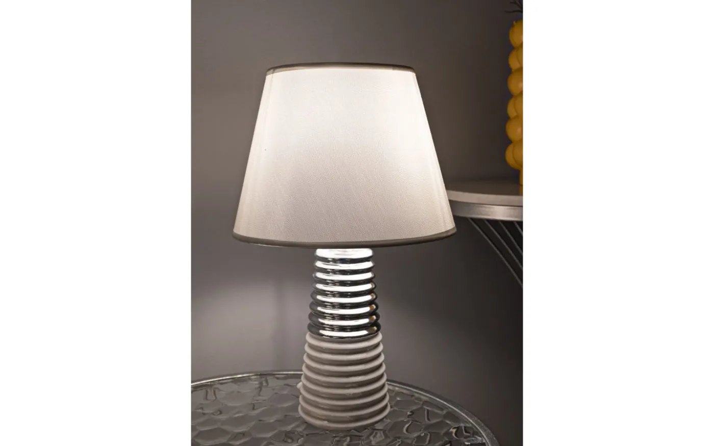 Viola Bordslampa 41cm Vit/Silver