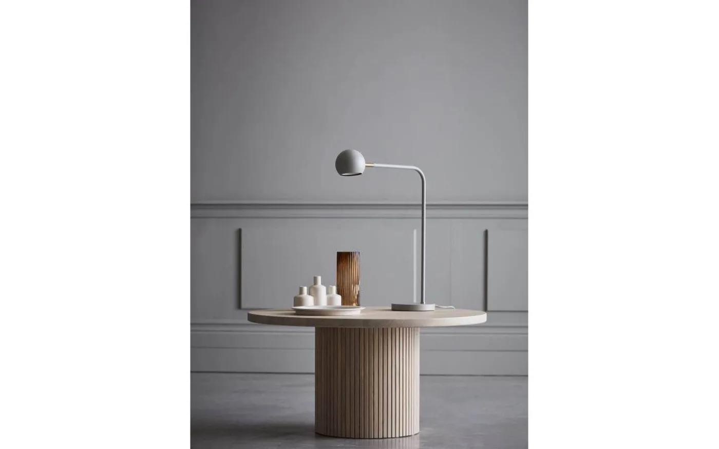 Yes Skrivbordslampa 54cm Grå